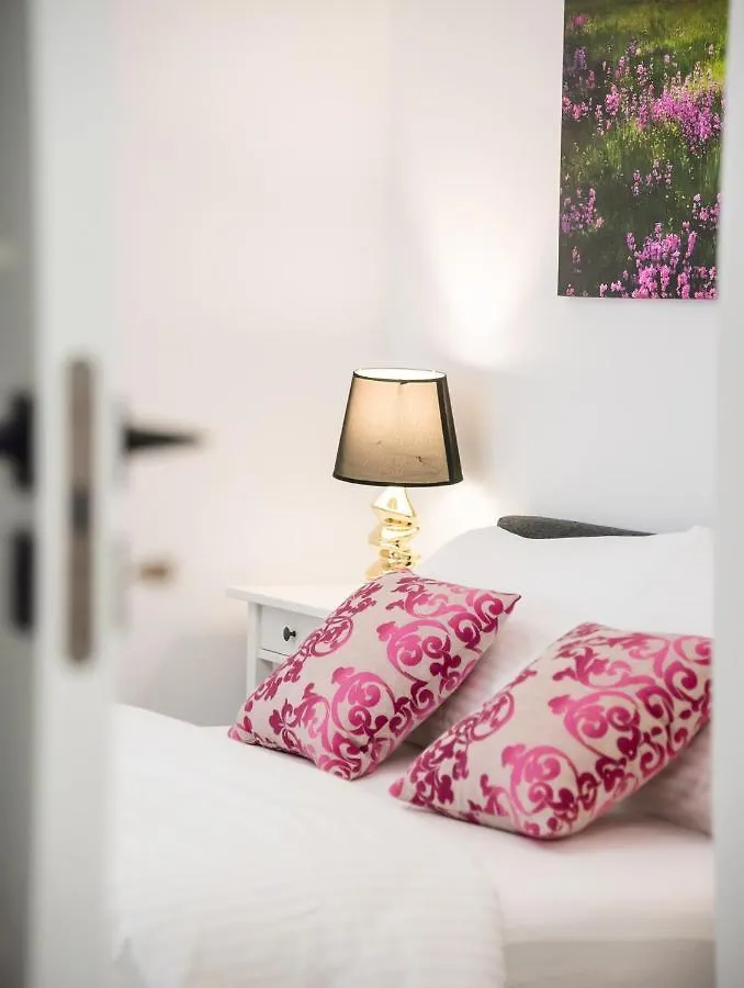 Mokotow Empire Apartment Warsaw